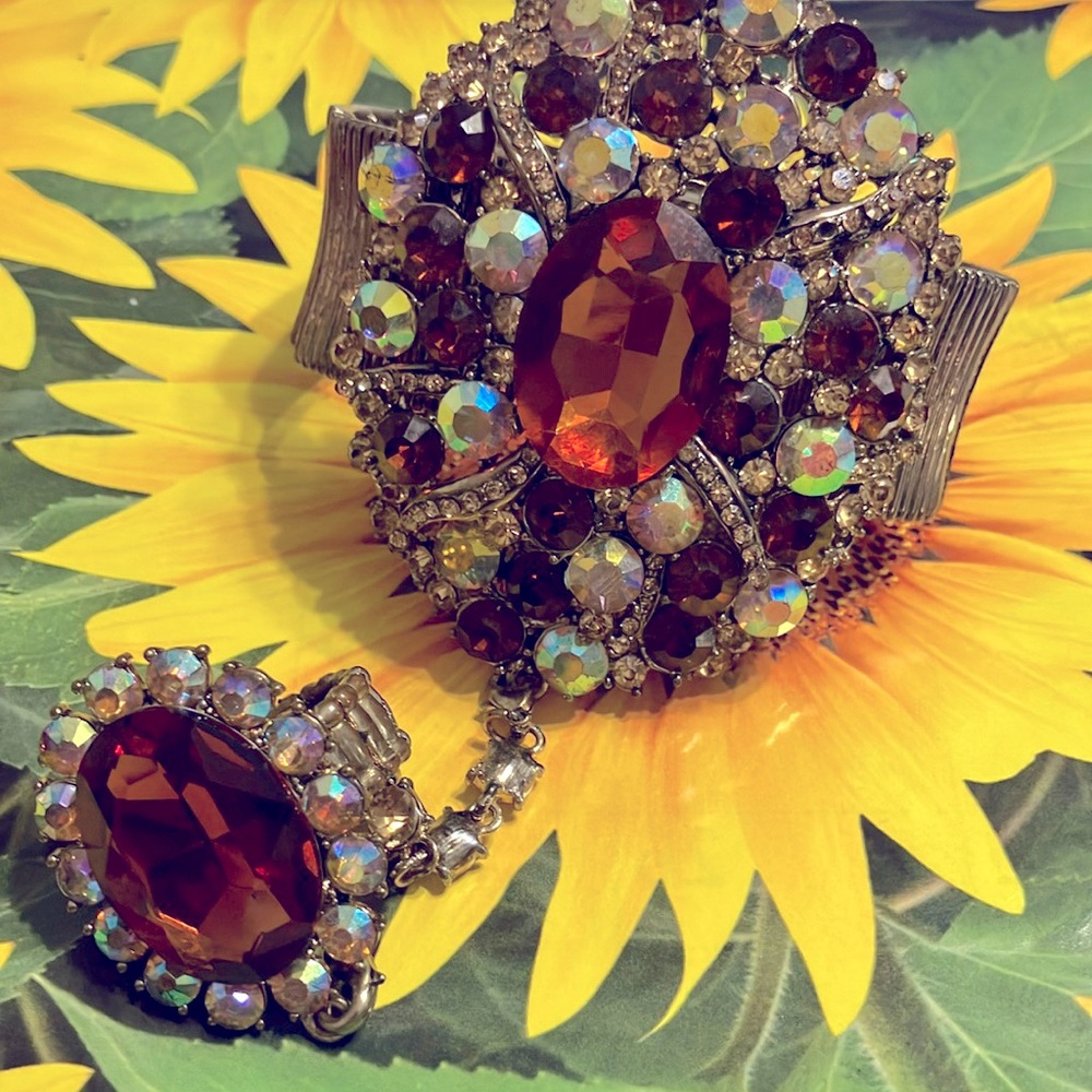 Gem Bracelet with ring